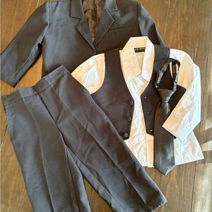 Classic Black 2T tuxedo